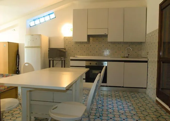 Lägenhet Attico A Pochi Passi Dal Mare